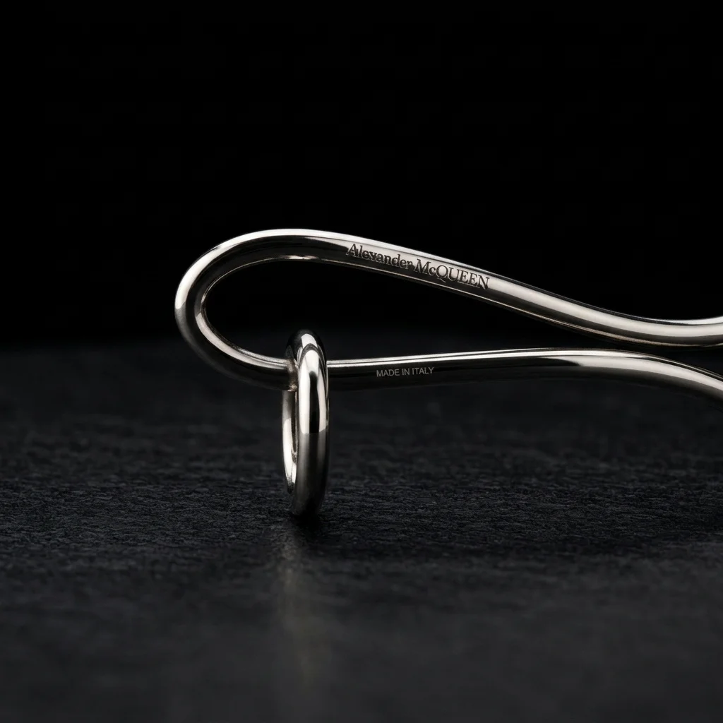 Silver-Tone Brass Wire Collar